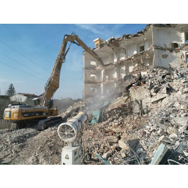 Demolizione complesso residenziale - Via Fanelli, Bari